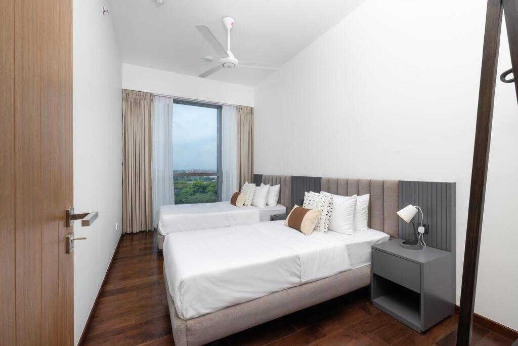 Twin Peaks Residence Colombo Exteriör bild